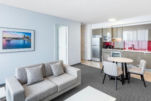 Meriton Suites Campbell Street image 12