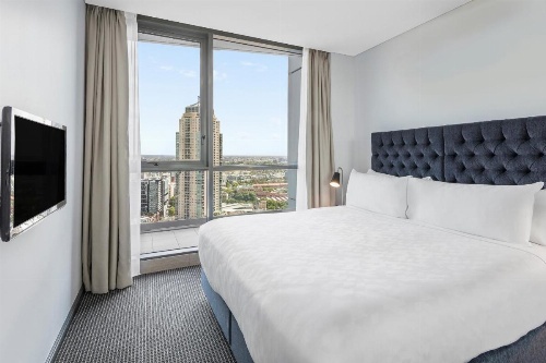 Meriton Suites Campbell Street image 14