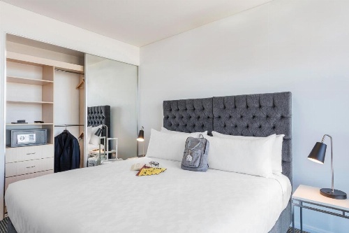 Meriton Suites Campbell Street image 15