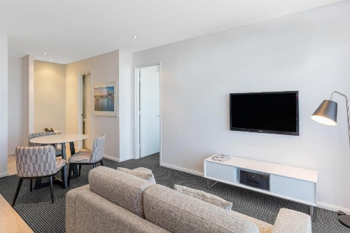 Meriton Suites Campbell Street image 20